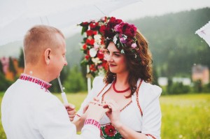 Весілля в Карпатах