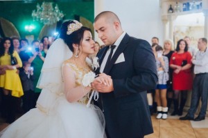 Перший весільний танець