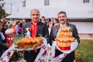 Коровай на весілля