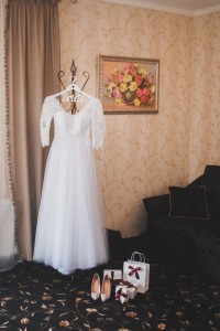 Весільна сукня