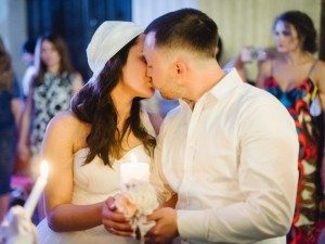 Церемонія запалювання сімейного вогнища